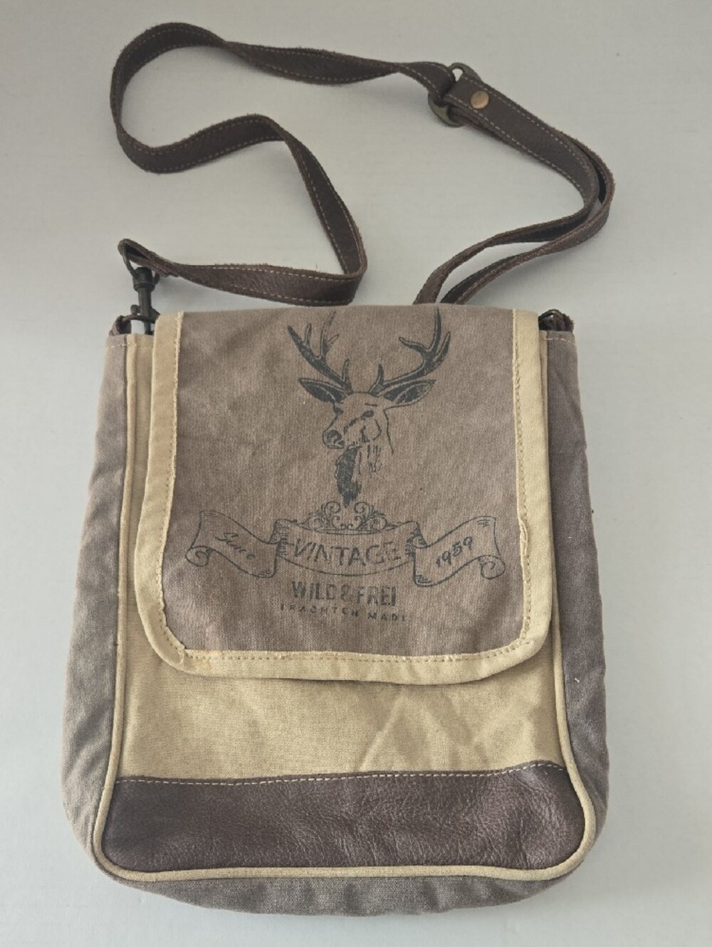 Wild & Free 1959 Deer Canvas Crossbody Messenger Bag